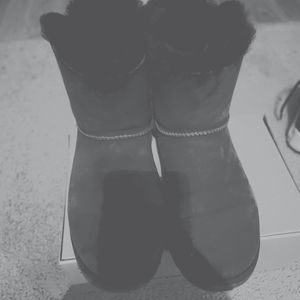 UGGS Boots, Black, Size 10 (Women)
